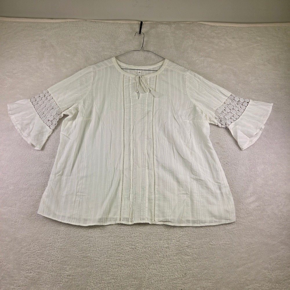 Westport Women 2X White Crochet Lace Bell Sleeve Tassel Tie Boho Blouse Top